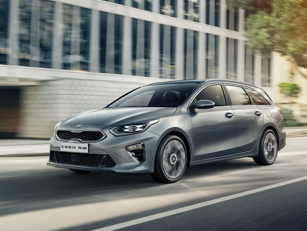 La Kia Ceed SW de troisième génération se dote d'un design athlétique