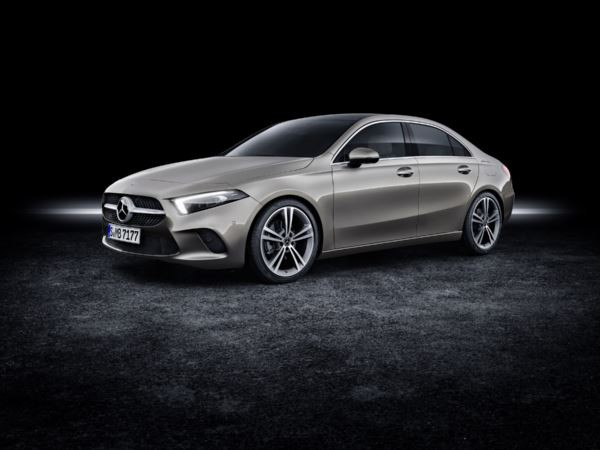La Mercedes Classe A Berline se dote d'un coffre séparé