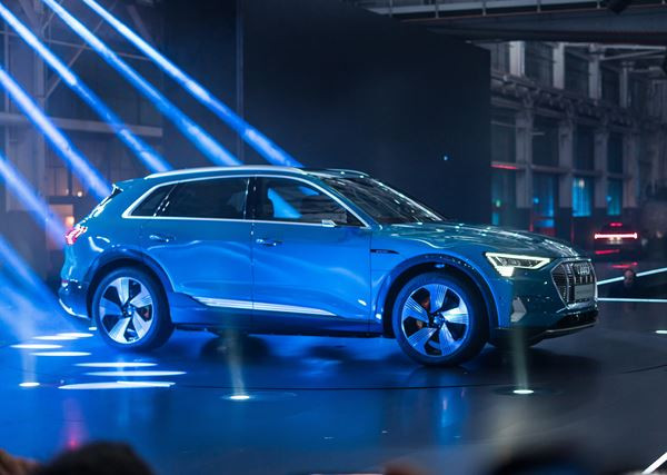Audi e-tron: un SUV électrique sportif et familial