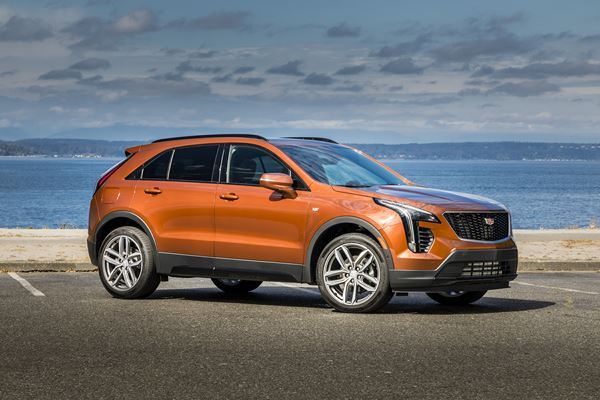 Le SUV de taille intermédiaire Cadillac XT4 affiche des lignes sculpturales