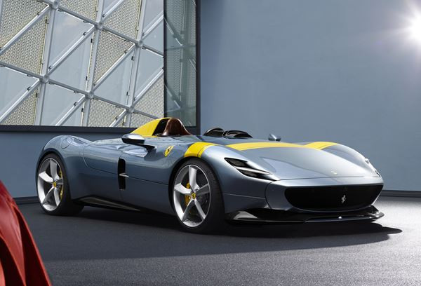 La Ferrari Monza SP1 s'inspire des sportives de course des années 1950