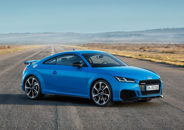 L'Audi TT RS Coupé arbore un look plus musclé
