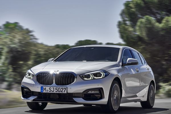 La BMW Série 1 de troisième génération passe de la propulsion à la traction