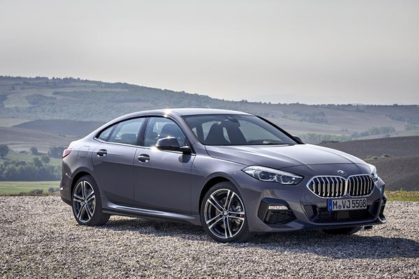 Le coupé quatre portes BMW Série 2 Gran Coupé affiche des lignes sportives