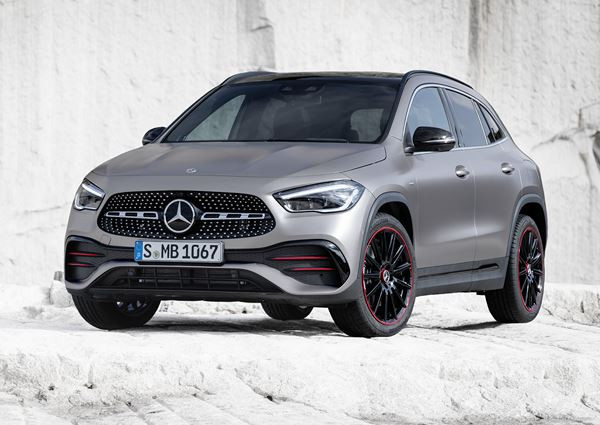 Le SUV compact Mercedes-Benz GLA prend de la hauteur