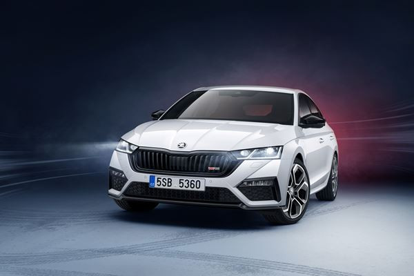 La Skoda Octavia RS iV plug-in hybride développe une puissance cumulée de 245 ch