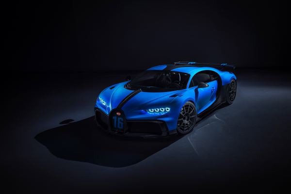 La Bugatti Chiron Pur Sport se concentre sur la performance