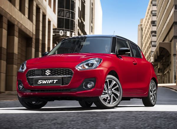 La Suzuki Swift restylée affiche un design extérieur plus dynamique