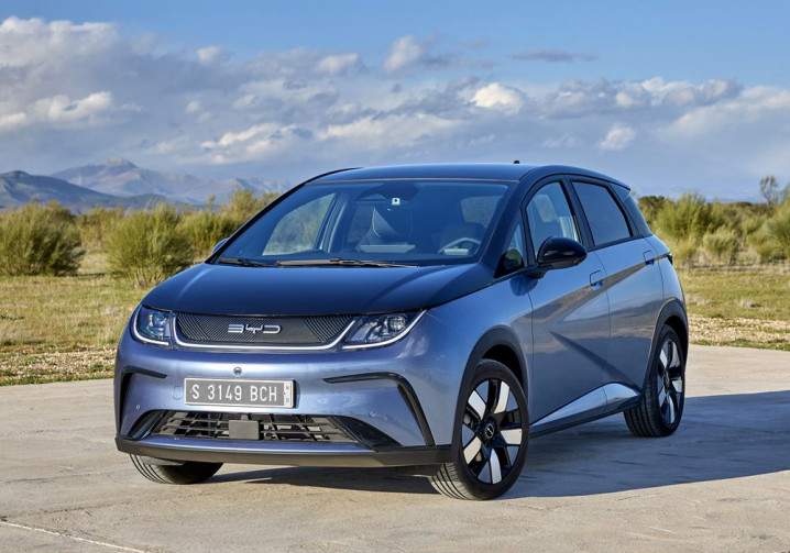 La berline électrique du segment C Byd Dolphin embarque une batterie LFP de 60 kWh