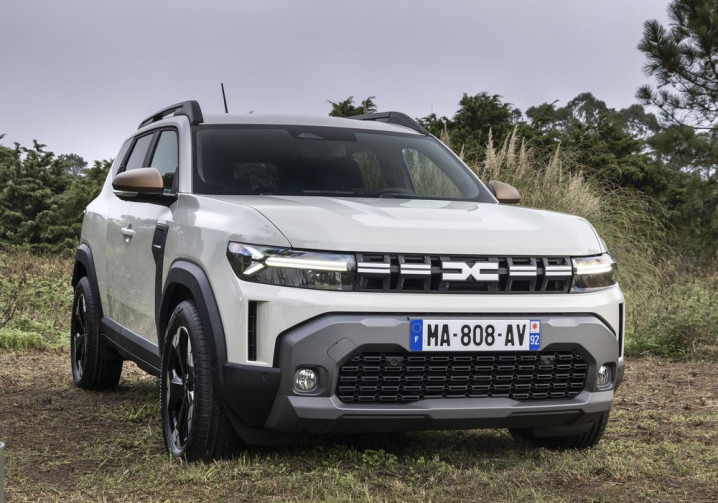 Le Dacia Duster de troisième génération fait un bond en avant en prestations