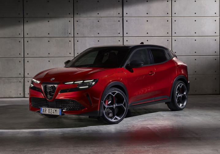 Le SUV urbain Milano réintroduit la sportivité propre à Alfa Romeo dans le segment B