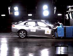 5 étoiles au crash test EuroNCAP pour la Honda Accord