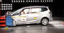 L’Opel Zafira Tourer obtient cinq étoiles aux crash-tests Euro NCAP