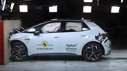 La Volkswagen ID.3 électrique obtient cinq étoiles aux crash-tests Euro NCAP