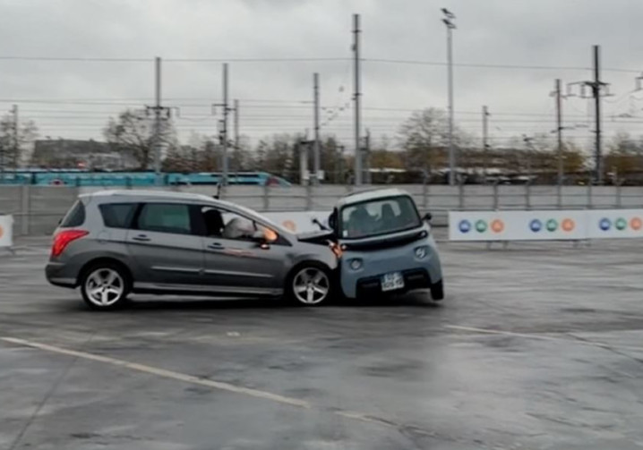 Les occupants d'une voiture sans permis sont vulnérables lors d'un impact