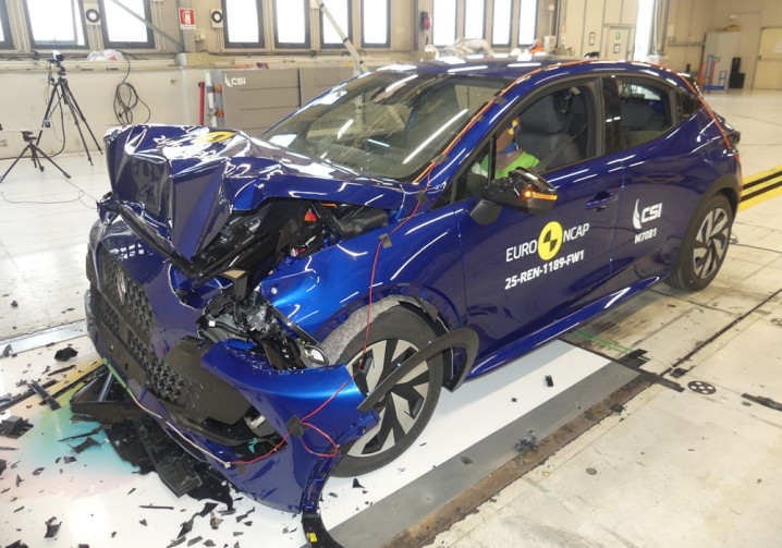 La Renault Clio obtient quatre étoiles sur cinq possibles aux crash-tests Euro NCAP 2025