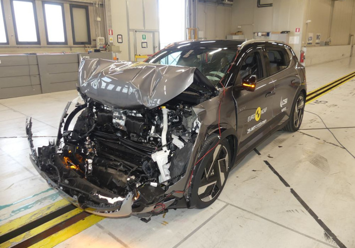Le Mitsubishi Eclipse Cross électrique obtient cinq étoiles aux crash-tests Euro NCAP 2025