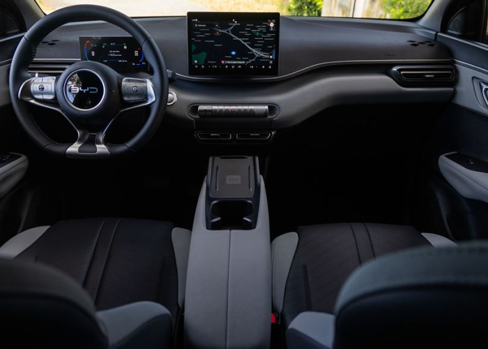 La citadine électrique Byd Dolphin Surf repose sur la e-Platform 3.0 et une batterie Blade