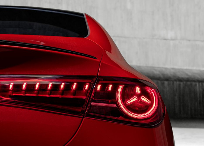 La Mercedes-Benz CLA électrique avec technologie EQ repose sur un système de 800 volts