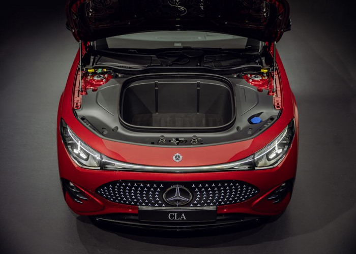La Mercedes-Benz CLA électrique avec technologie EQ repose sur un système de 800 volts
