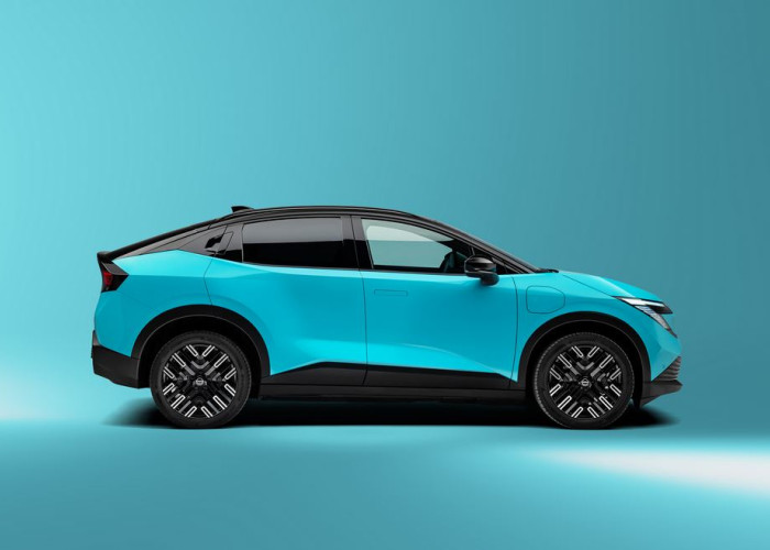 La Nissan Leaf électrique affiche un style fluide de crossover aérodynamique affûté