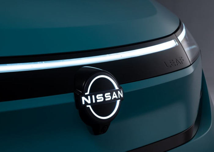 La Nissan Leaf électrique affiche un style fluide de crossover aérodynamique affûté