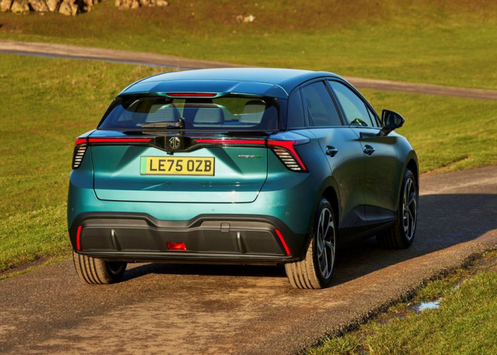 La MG4 EV revient dans une version dotée d'améliorations techniques sur la partie électrique