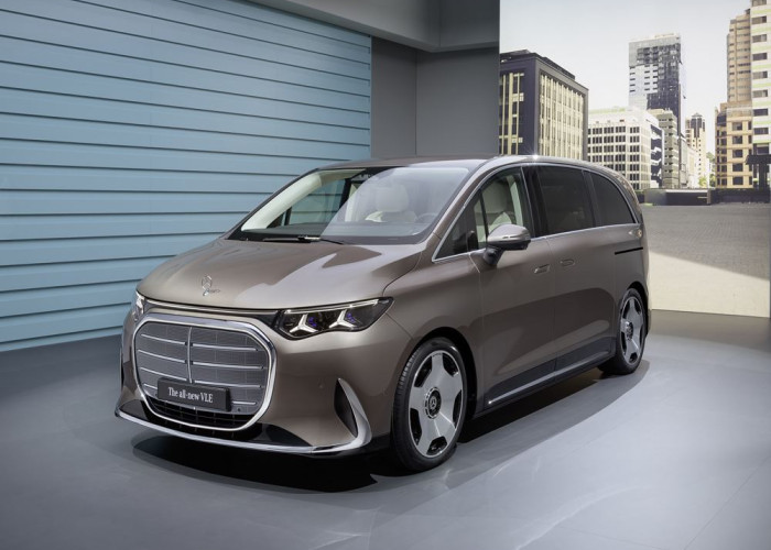 Le Mercedes VLE électrique combine une conduite de limousine et la polyvalence d'un grand monospace