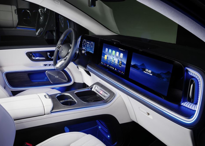 Le Mercedes VLE électrique combine une conduite de limousine et la polyvalence d'un grand monospace