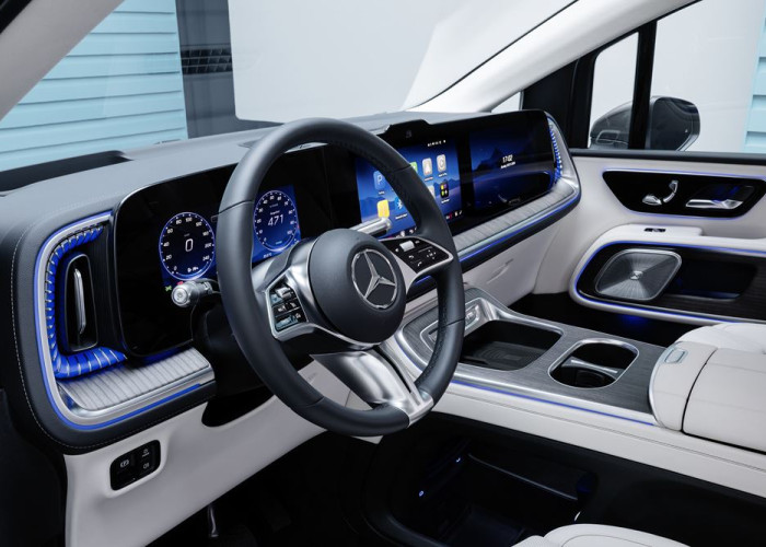 Le Mercedes VLE électrique combine une conduite de limousine et la polyvalence d'un grand monospace
