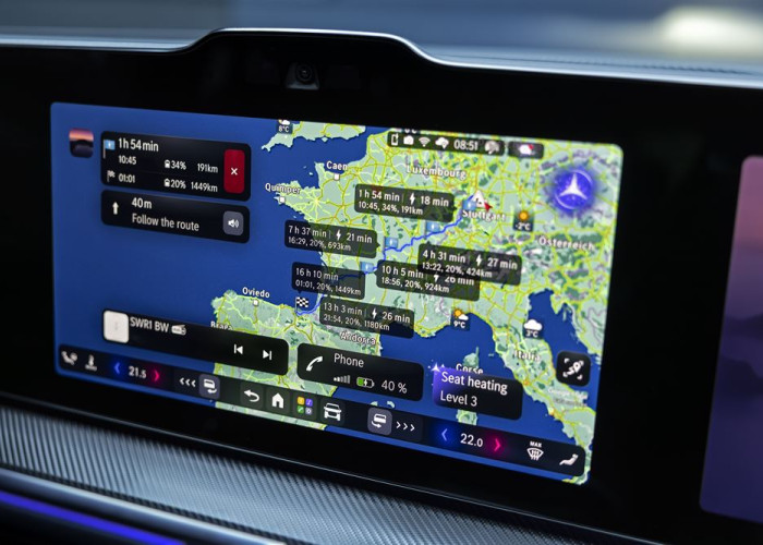 Le Mercedes VLE électrique combine une conduite de limousine et la polyvalence d'un grand monospace