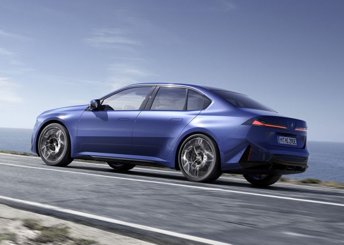 La BMW i3 électrique marque un saut technologique