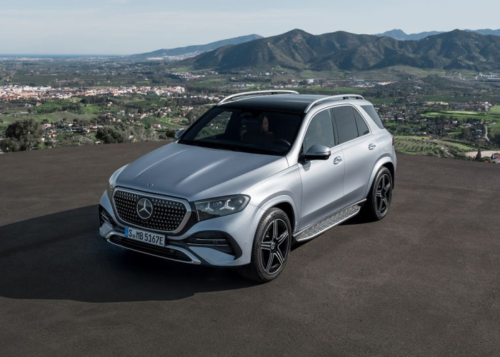 Le Mercedes-Benz GLE bénéficie d'améliorations de design, de confort et de technologie