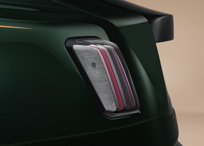La Rolls-Royce Spectre Série II électrique bénéficie d'une série d'améliorations techniques