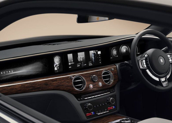La Rolls-Royce Spectre Série II électrique bénéficie d'une série d'améliorations techniques