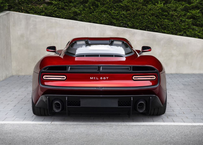 La McL 6GT puise son inspiration dans le projet de supercar inachevé McLaren M6GT