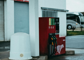 Des conseils pour réduire sa consommation de carburant dans un contexte de hausse du prix à la pompe