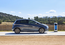 Conduire de manière souple pour préserver l’autonomie d'une voiture électrique