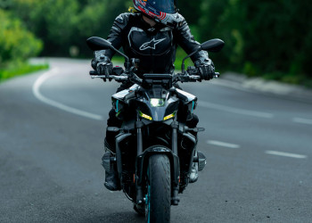 Optimisation du pilotage : l'impact des leviers CNC sur la performance et la sécurité de la moto