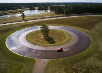 Les pneus d'été bon marché dits « budget » manquent d'équilibre