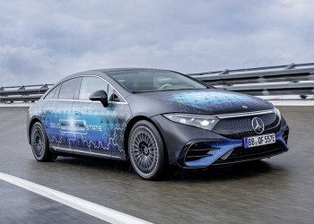 Des batteries à l'état solide Factorial en essais routiers chez Mercedes