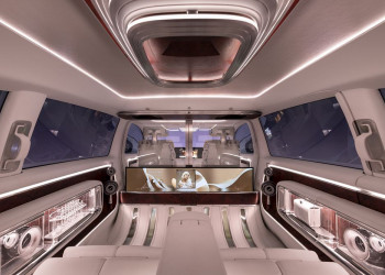 Le showcar Mercedes-Benz Vision V donne un aperçu d'un grand monospace ultra haut de gamme
