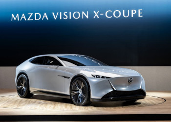 Le concept Vision X-Coupé incarne l'évolution du langage du design de Mazda