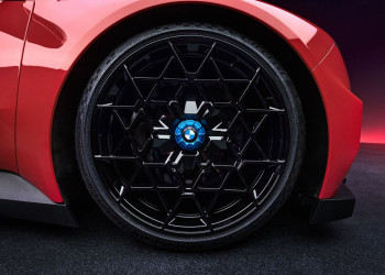 La BMW M Concept Neue Klasse donne un aperçu des futurs modèles hautes performances de BMW M