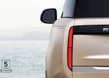 Les modèles Range Rover offrent une garantie constructeur de cinq ans ou 150 000 kilomètres