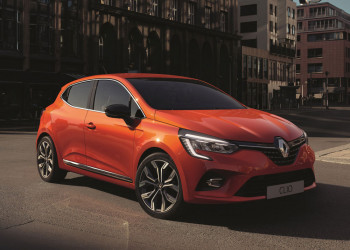 Renault réalise des ventes mondiales de 1 156 895 véhicules particuliers en 2023