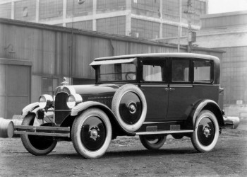 La marque Chrysler célèbre ses 100 ans
