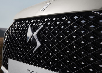 DS Automobiles propose un service de vente en ligne reposant sur des conseillers experts