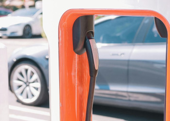 Les baisses de prix catalogue des véhicules électriques ont un impact négatif sur les prix en occasion