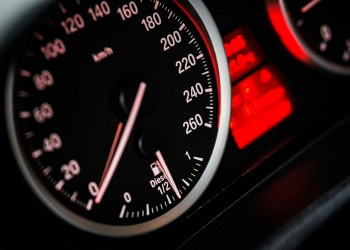 La fraude au compteur kilométrique coûterait plus de 1,15 milliard d'euros par an aux consommateurs français